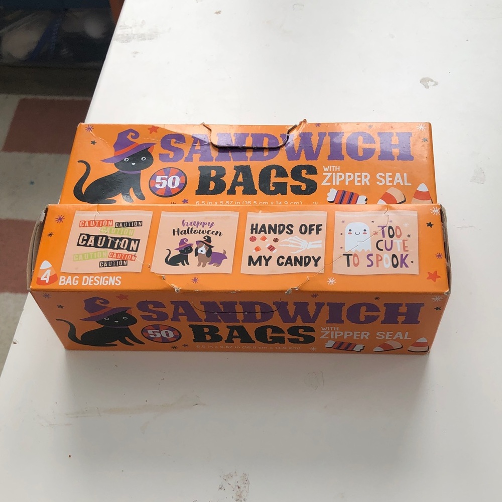 🧡 Halloween Sandwich Bags with Zipper Seal (4)designs
